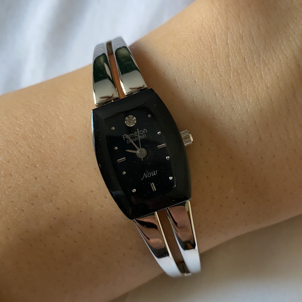Watch - Picture 3 of 3
